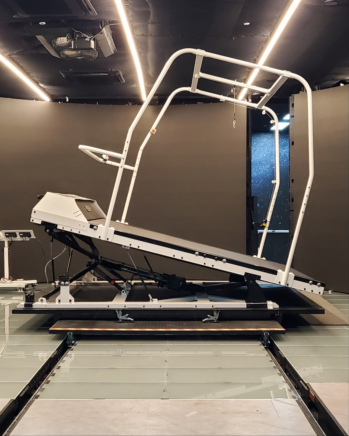 KUT-2000i